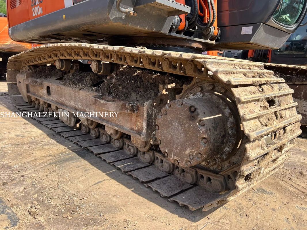 Hitachi ZX200-3G Graafmachine 12081 uur Reis snelheid 3,5 / 5,5 Km/h Cab Features Multifunction display