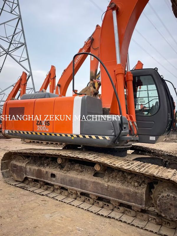 11051 uur Hitachi ZX200-3G graafmachine met emmercapaciteit 0.8    1.0 M3